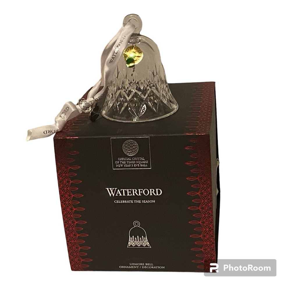 WATERFORD CRYSTAL NEW IN BOX LISMORE BELL ORNAMENT HOME HOLIDAY IRELAND SPARKLE